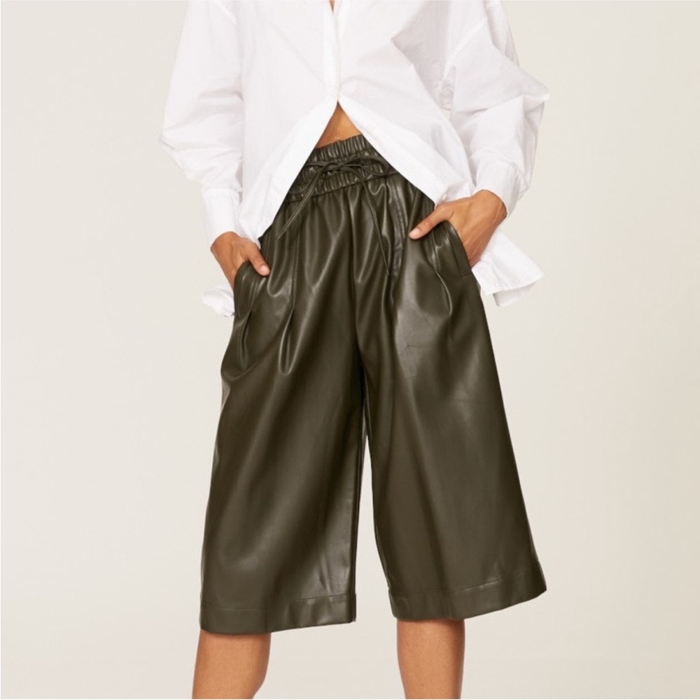 Stradivarius Faux Leather Capri Culottes